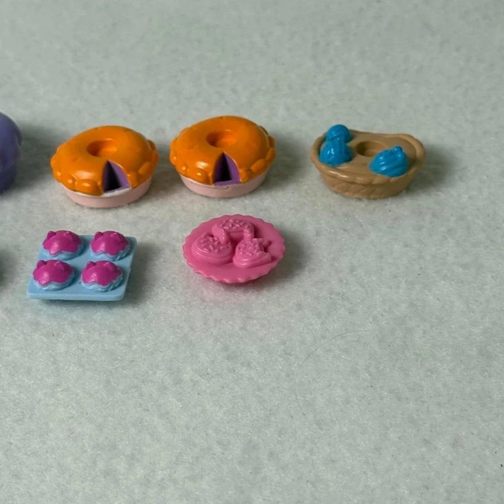 Gabby's Dollhouse Kitchen Accessories Lot Food Tea Set Pies Cookies Baking